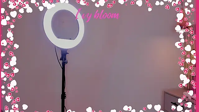 Ivybloom  online show from 06-05-26, 12:44