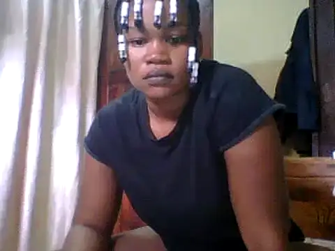 Beauty0001 online show from 07-19-26, 01:59