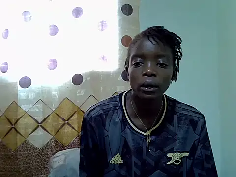 Pretty min online show from 06-17-26, 07:22