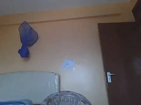 pinky-lips online show from 06-18-26, 09:14