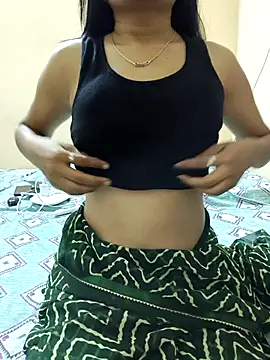 Snapshot of Shanaya_001 chatting on 06-03-26, 04:48 Shanaya 001 online show from 06-03-26, 04:48