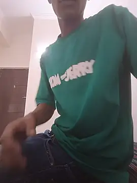 singalguy12 online show from 07-10-26, 04:50