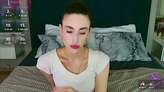 MadisonRen online show from 06-22-26, 11:18