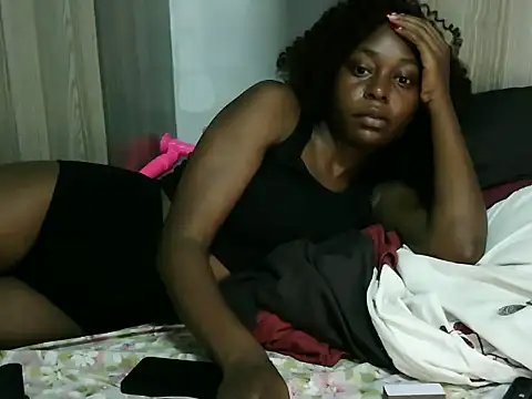 Snapshot of princess_aishy chatting on 06-04-26, 04:40 princess aishy online show from 06-04-26, 04:40