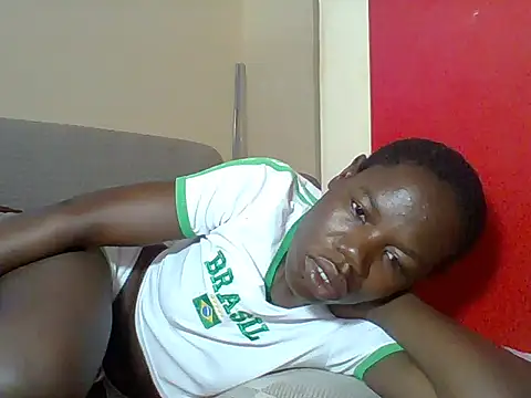 Snapshot of Blacksexyqueen24 chatting on 06-28-26, 05:24 Blacksexyqueen24 online show from 06-28-26, 05:24