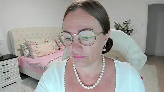 Vika73 online show from 07-23-26, 11:19