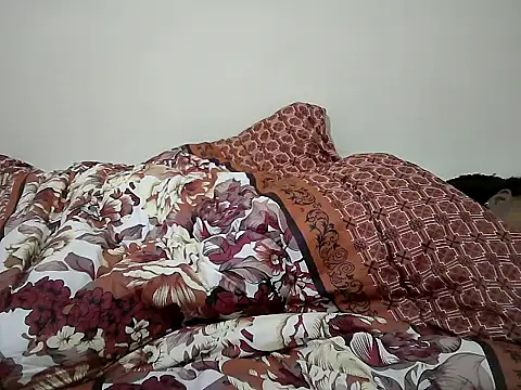 sexy nanah online show from 06-18-26, 04:02