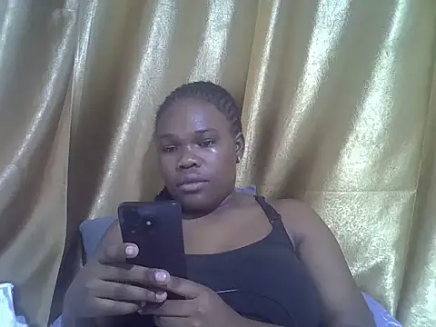 lovelymeli2 online show from 06-18-26, 10:03