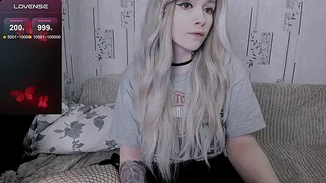 Polly Megan online show from 05-27-26, 08:17