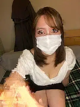 Snapshot of mami_ch chatting on 05-24-26, 01:49 mami ch online show from 05-24-26, 01:49
