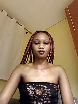 Snapshot of Sugarpie_ chatting on 06-12-26, 02:21 Sugarpie online show from 06-12-26, 02:21