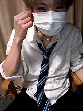 Snapshot of hayato_07 chatting on 06-18-26, 02:54 hayato 07 online show from 06-18-26, 02:54