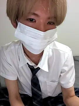 Snapshot of hayato_07 chatting on 07-21-26, 01:57 hayato 07 online show from 07-21-26, 01:57