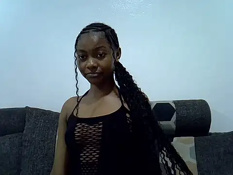 Snapshot of Sexxy_divaa chatting on 06-16-26, 12:52 Sexxy divaa online show from 06-16-26, 12:52