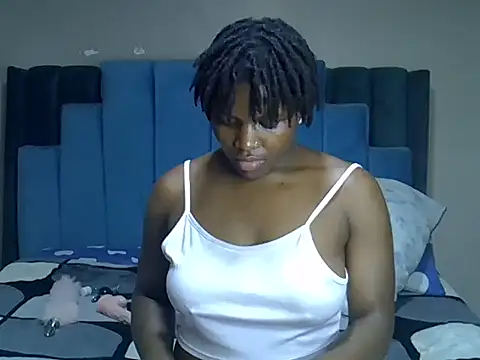 melanin moon online show from 06-03-26, 02:33