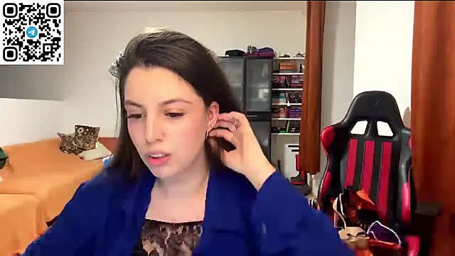 SweetFenomen67 online show from 06-12-26, 07:13