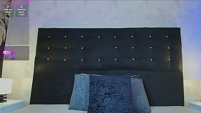 Snapshot of Zlatna_Oficial chatting on 07-14-26, 10:48 Zlatna Oficial online show from 07-14-26, 10:48