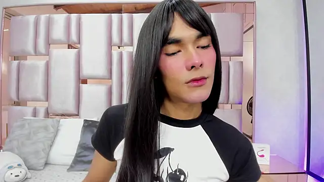 MiaBuny online show from 06-13-26, 12:36