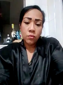 Snapshot of OliviaWilliamm chatting on 06-14-26, 03:14 OliviaWilliamm online show from 06-14-26, 03:14