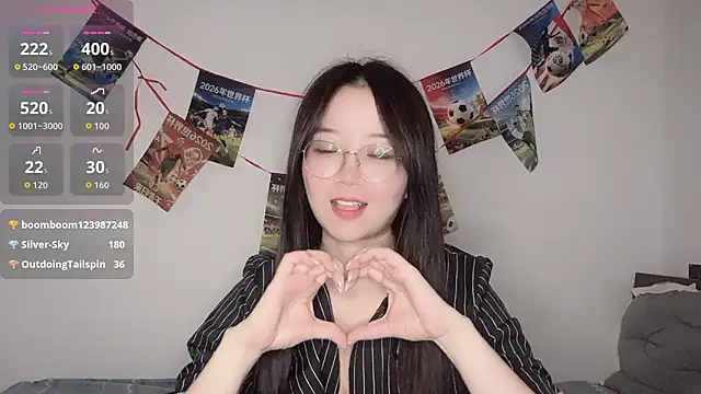 Snapshot of 77-Vicky chatting on 06-29-26, 10:15 77-Vicky online show from 06-29-26, 10:15