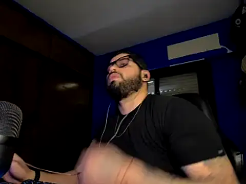SirFausto foxy online show from 05-19-26, 06:58