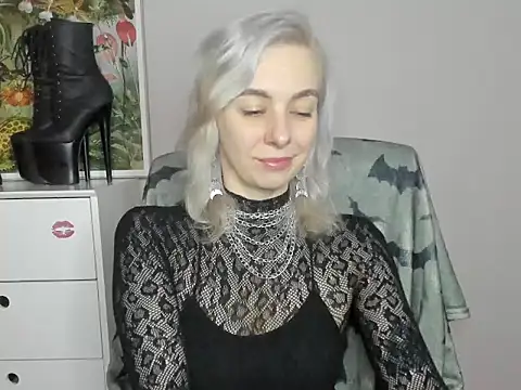 velvetanne online show from 06-15-26, 06:26