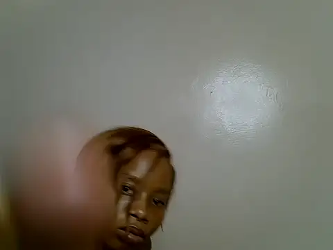 Snapshot of Sexy_bella6 chatting on 06-15-26, 10:01 Sexy bella6 online show from 06-15-26, 10:01