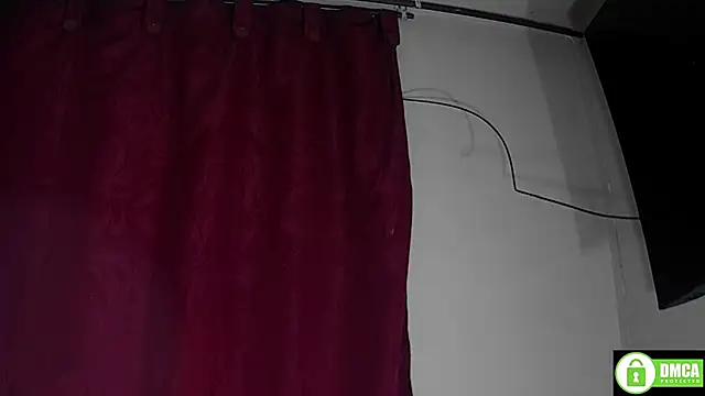 Snapshot of StarElii chatting on 06-25-26, 05:12 StarElii online show from 06-25-26, 05:12