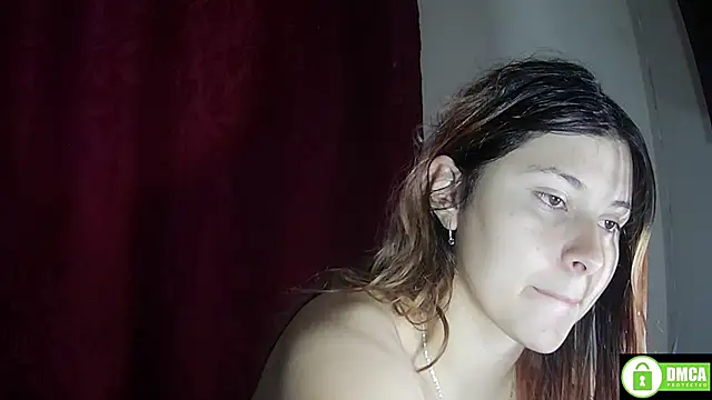 Snapshot of StarElii chatting on 07-01-26, 02:24 StarElii online show from 07-01-26, 02:24