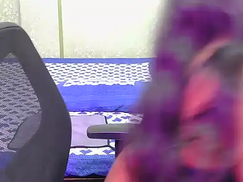 Snapshot of Itz-jasleen chatting on 06-20-26, 05:43 Itz-jasleen online show from 06-20-26, 05:43