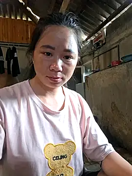 Mila 00 online show from 05-19-26, 08:20