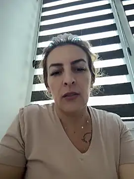 Hot-Milf4U online show from 06-20-26, 04:26