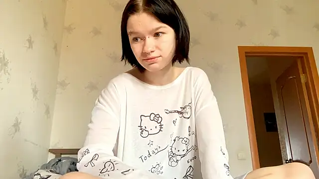 Snapshot of CelesteColao chatting on 05-27-26, 12:02 CelesteColao online show from 05-27-26, 12:02
