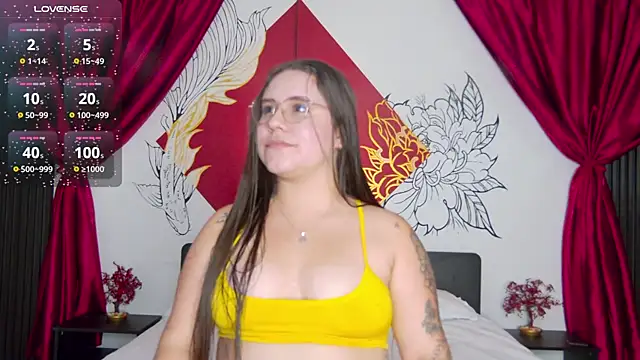 Lia Avalon online show from 06-10-26, 12:04