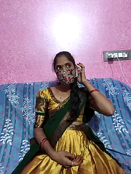 Snapshot of reshma124 chatting on 06-05-26, 01:17 reshma124 online show from 06-05-26, 01:17