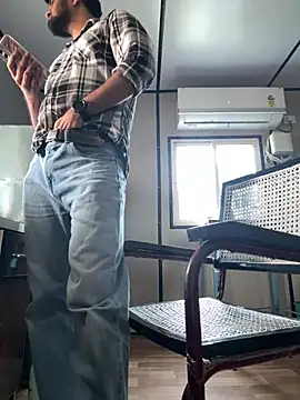 Snapshot of spiral__man007 chatting on 07-25-26, 08:12 spiral man007 online show from 07-25-26, 08:12