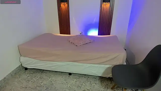AmyPrice9 online show from 07-02-26, 10:43