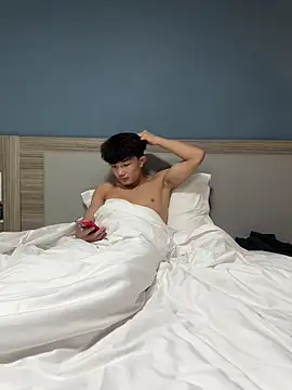 Mrwangjjkk online show from 05-27-26, 11:29