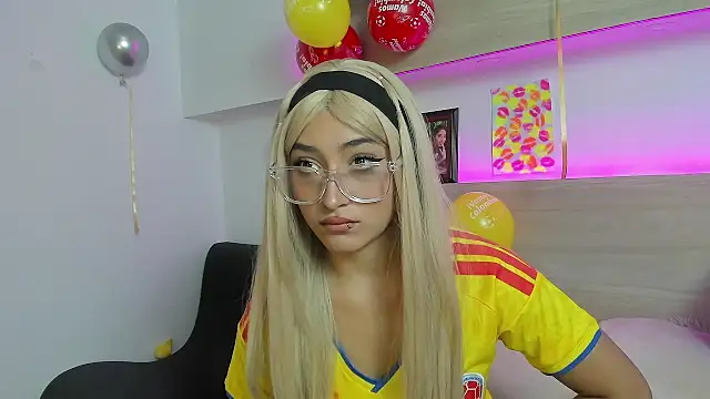 Nina-Mars online show from 07-07-26, 08:24