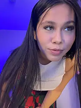 JuliettaSantori online show from 06-05-26, 02:29