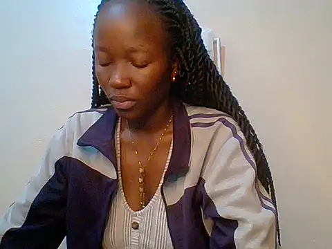 Snapshot of Shania_loveer chatting on 05-31-26, 01:29 Shania loveer online show from 05-31-26, 01:29