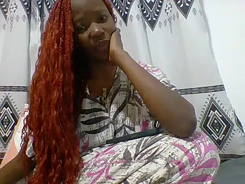 Snapshot of Shania_loveer chatting on 06-25-26, 08:35 Shania loveer online show from 06-25-26, 08:35