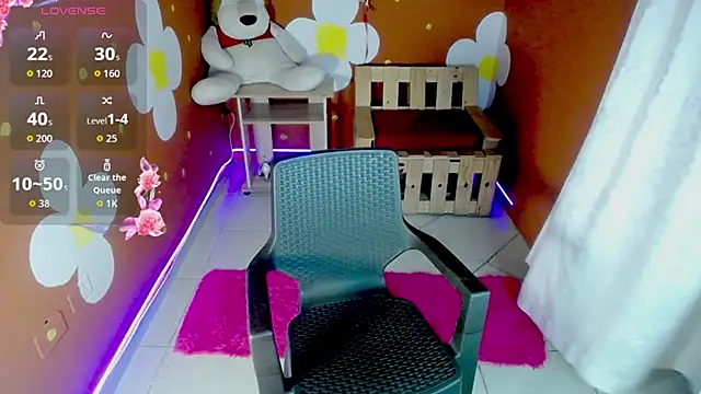 ashly litlle online show from 06-02-26, 07:16