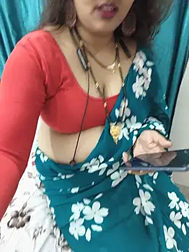 Snapshot of kavyabhabhi chatting on 07-08-26, 08:19 kavyabhabhi online show from 07-08-26, 08:19