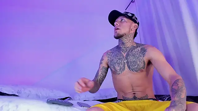  Kevin xxx online show from 03-08-25, 08:00