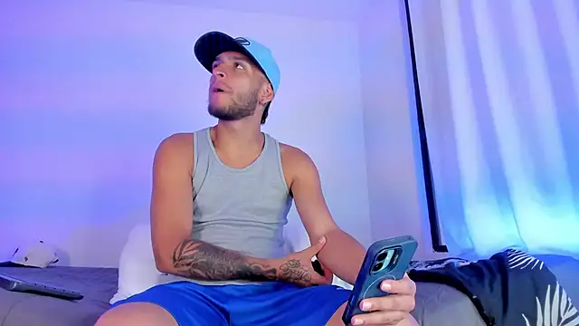 Snapshot of _Kevin_xxx chatting on 01-15-26, 09:18 Kevin xxx online show from 01-15-26, 09:18