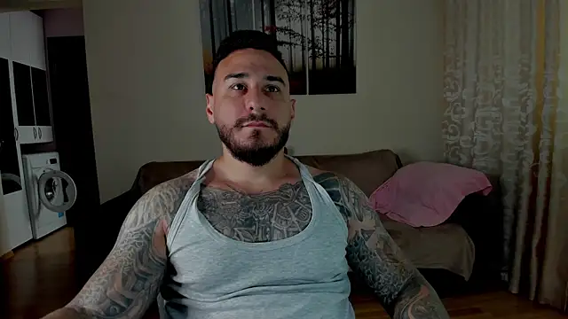 Gymdominus online show from 06-13-26, 07:17