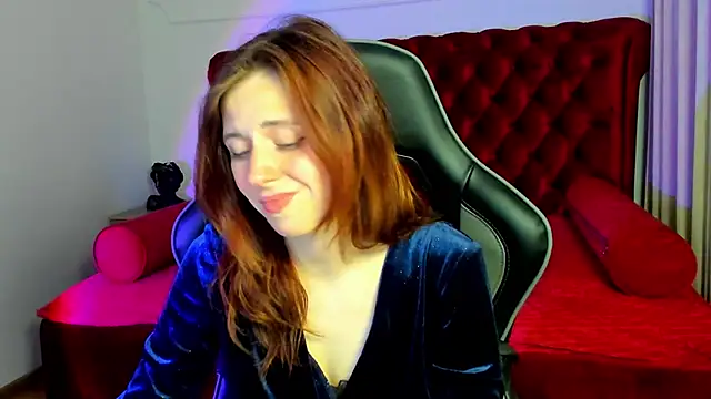 FreyaVeys online show from 06-18-26, 09:14