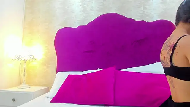 AlexaGill online show from 06-13-26, 12:03