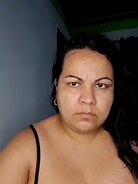 Snapshot of Latimida chatting on 06-22-26, 11:02 Latimida online show from 06-22-26, 11:02